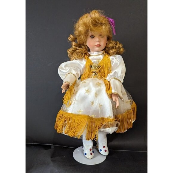 Paradise Galleries "Delta Dawn" Musical Porcelain Doll Cindy Shafer music box - Picture 1 of 10
